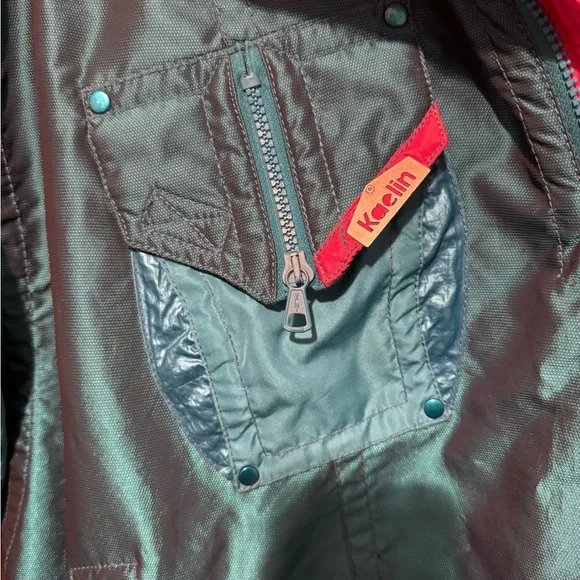 Vintage Women's Teal and Pink Windbreaker Jacket - Picture 5 of 11